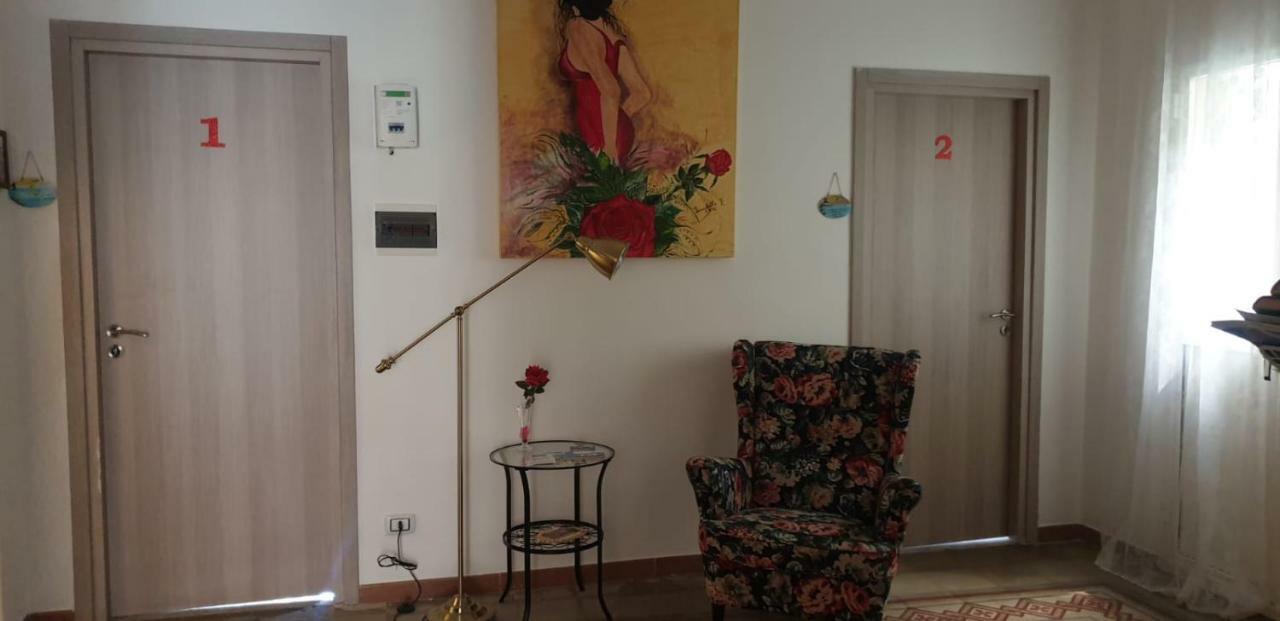 Al Molo Sant'Eligio Hotel Tarente Buitenkant foto